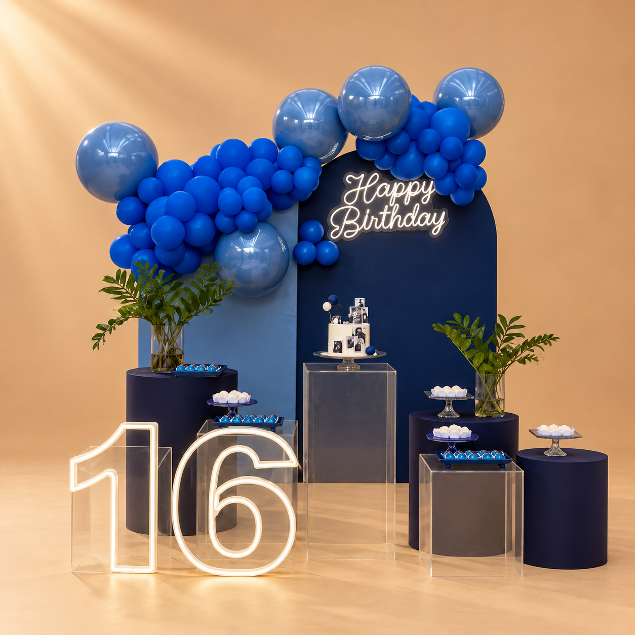 Cenário Personalizado em Tons de Azul – 16 Anos